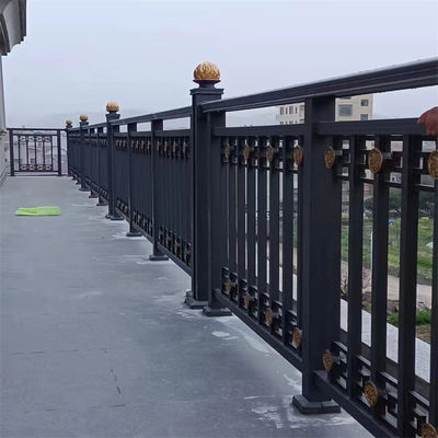 Long Service Life Carbon Steel Balustrades Handrails For Outdoor Decor Elegant Design