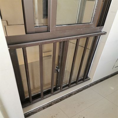 الألومنيوم الأسود المعتمد الحديدي الشرفة السرداب الأمن الصلب الرصيف