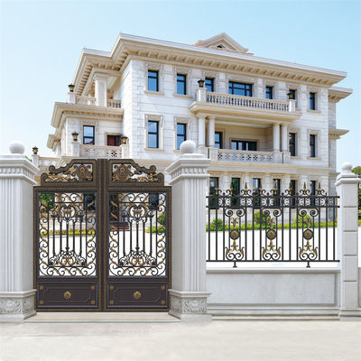 Banh cầu hồ bơi nhôm với cửa hàng nhôm Slat sân sân