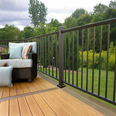 Customizable Horizontal Slat Fence for Pool and Yard Aluminum Railing for Customer Requirements